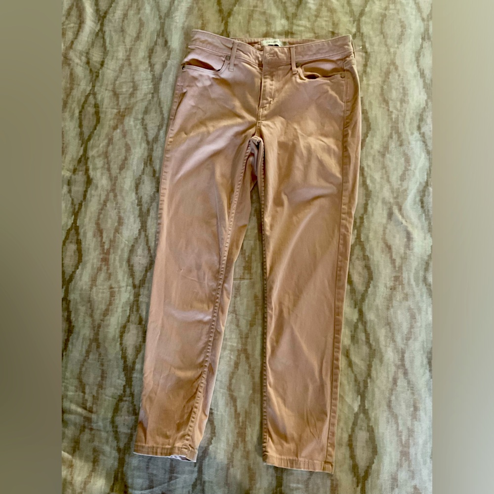 PINK CALVIN KLEIN SKINNY JEANS SIZE 8!